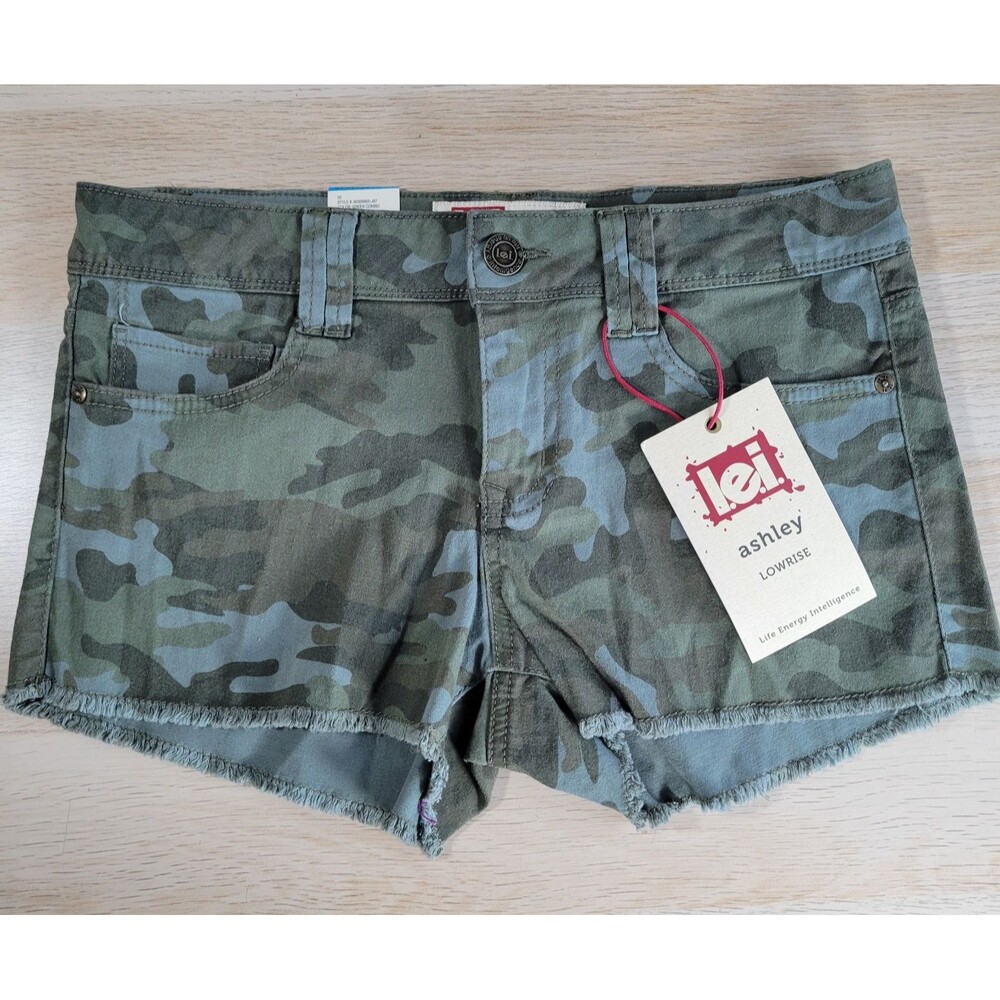 lei Camo Low Rise Mini Booty Shorts Size 9 Distressed Cut Off Denim Y2K